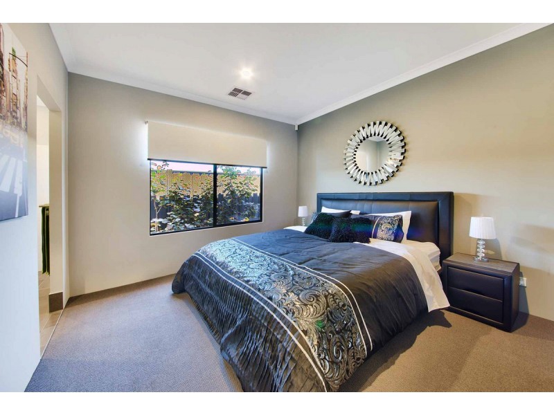 20 Quinn Street, Midvale WA 6056