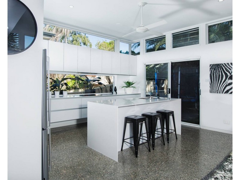 8 Mitchell Street, Tighes Hill NSW 2297