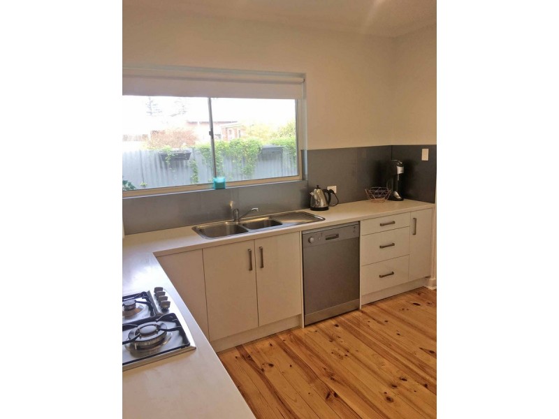 4/2 Fourth Avenue, Glenelg East SA 5045