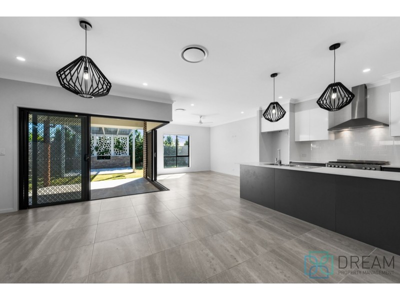 349 Brays Road, Griffin QLD 4503