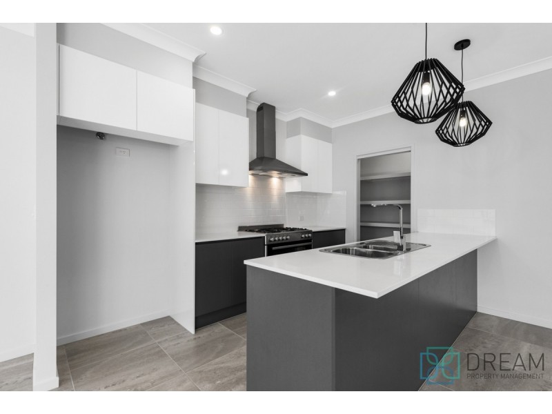 349 Brays Road, Griffin QLD 4503