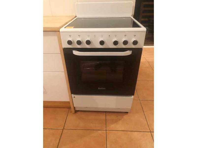 35 Pine Street, Bradbury NSW 2560