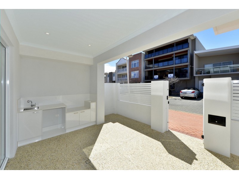 1/29 Marco Polo Drive, Mandurah WA 6210