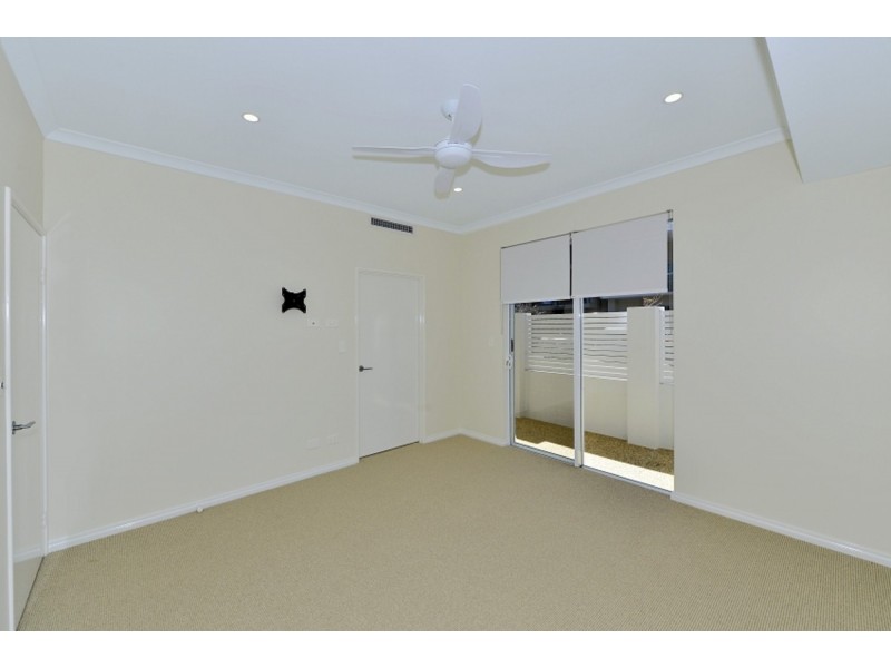 1/29 Marco Polo Drive, Mandurah WA 6210