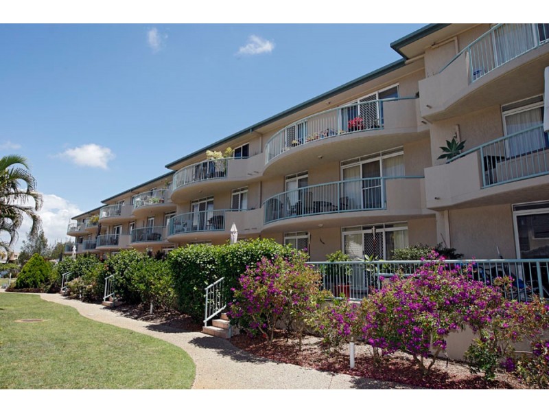 16/26 Back Street, Biggera Waters QLD 4216
