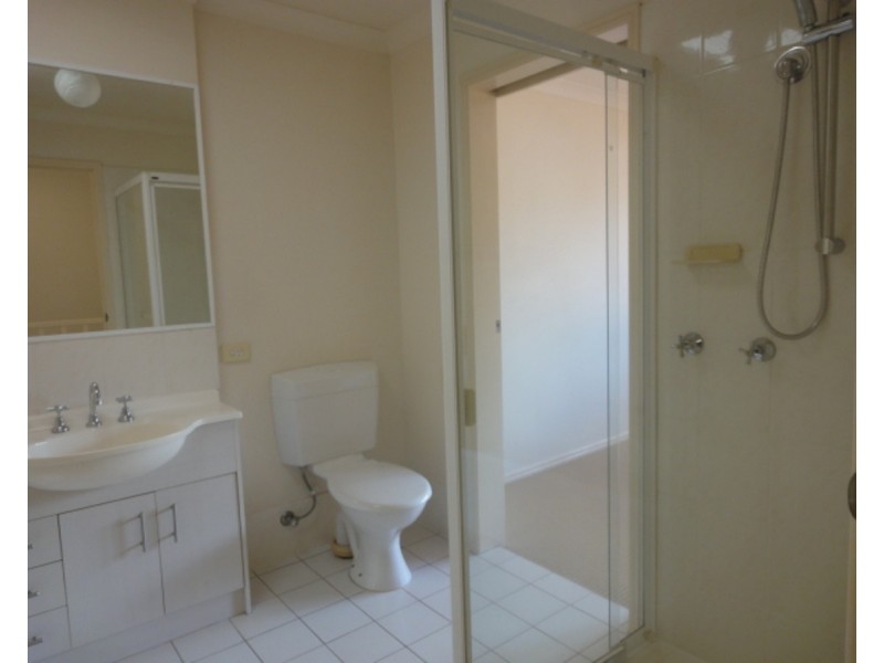 27/218 Queen Street, Cleveland QLD 4163