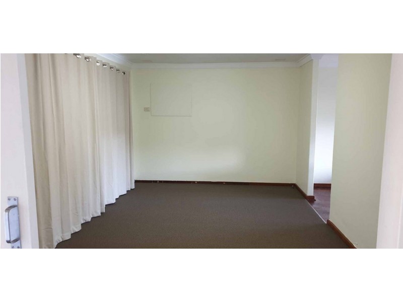 92 Watling Avenue, Lynwood WA 6147