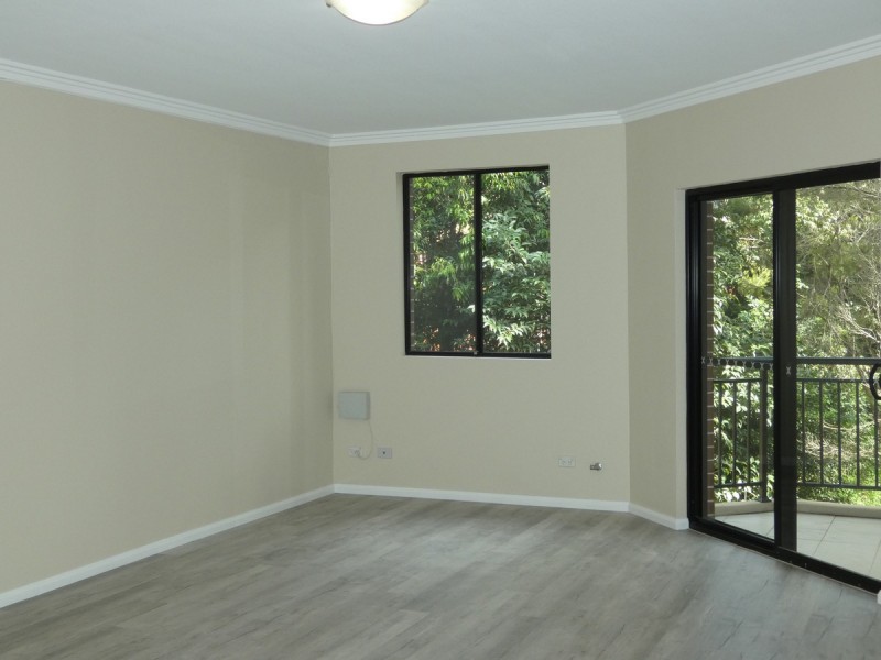 11/9-13 Dent Street, Jamisontown NSW 2750