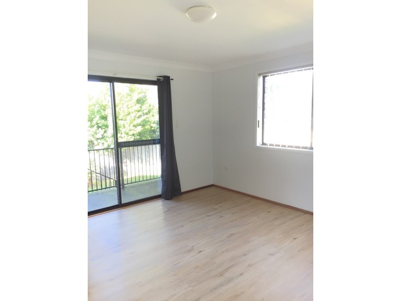 20 Platypus Road, Berkeley Vale NSW 2261