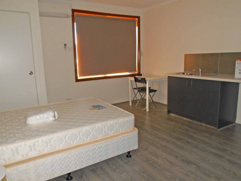 1/22 Lakeview Avenue, Rowville VIC 3178