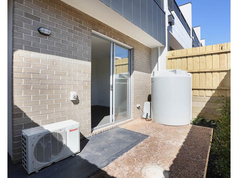 4/7 Ellesmere Parade, Rosanna VIC 3084