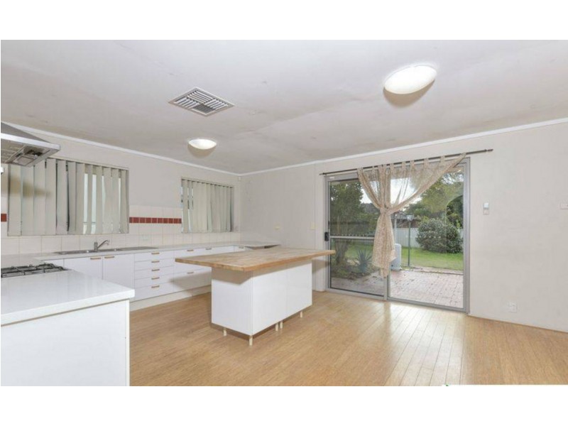 30 Karoonda Road, Booragoon WA 6154