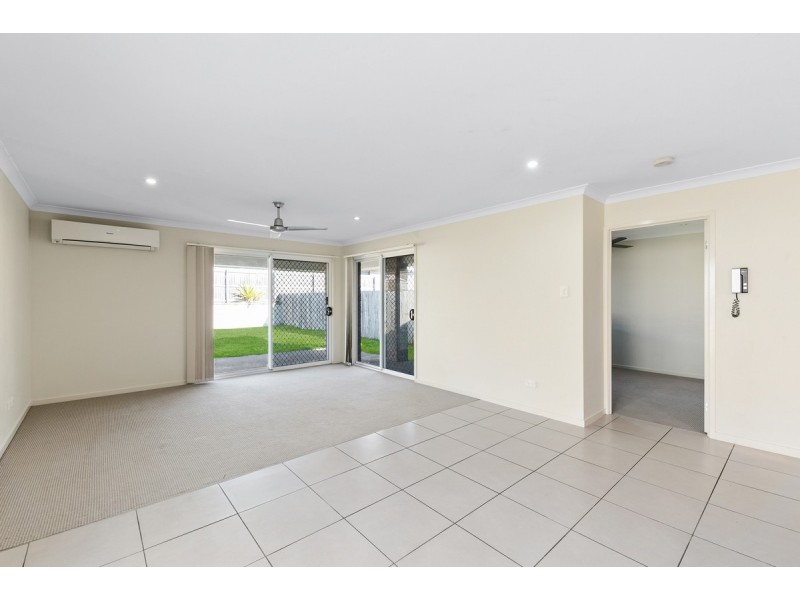 2/4 Scribbly Gum, Caboolture QLD 4510