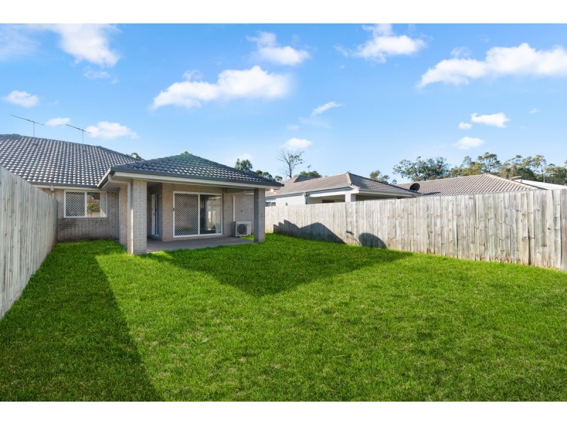 2/4 Scribbly Gum, Caboolture QLD 4510