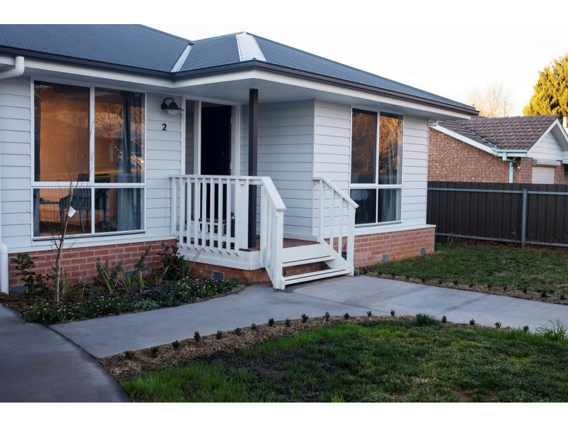 2 Castor Street, Yass NSW 2582