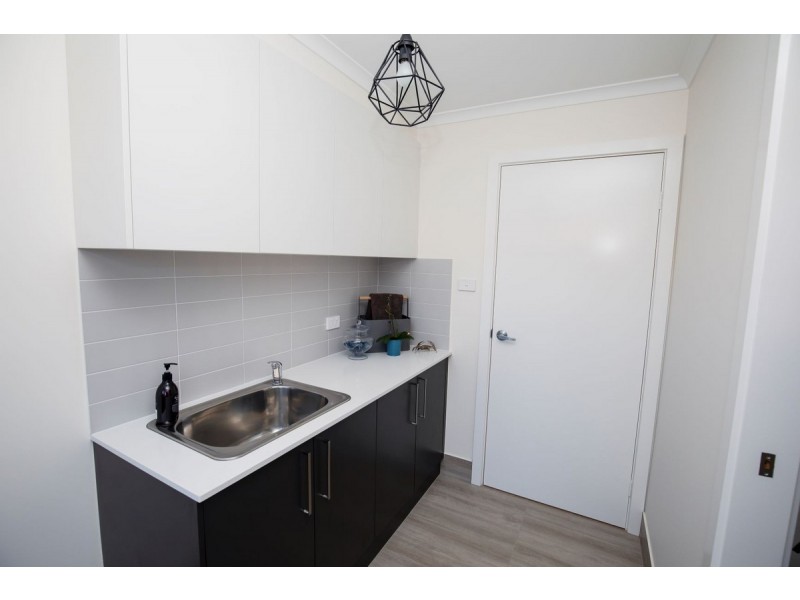 2 Castor Street, Yass NSW 2582