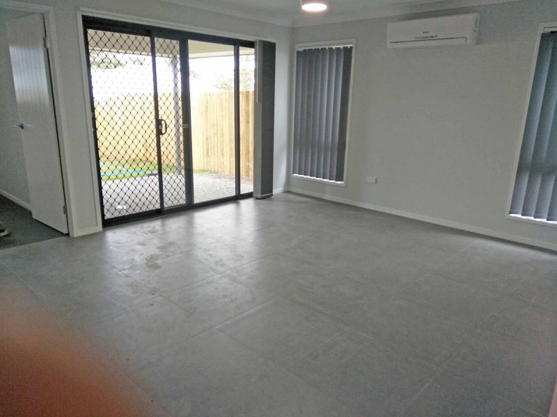 1/61 Rupert Crescent, Morayfield QLD 4506