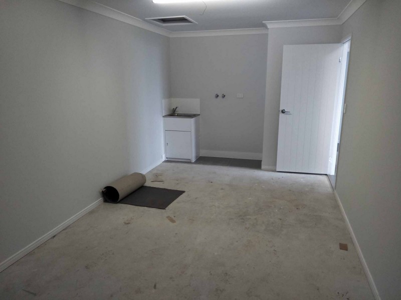 1/61 Rupert Crescent, Morayfield QLD 4506