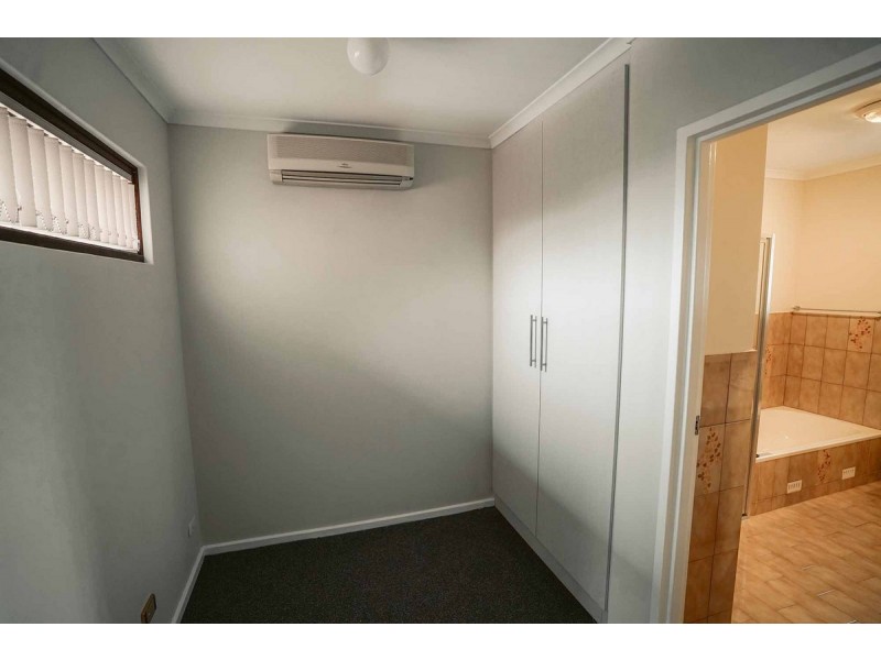 6/4 Redsails Court, West Lakes Shore SA 5020