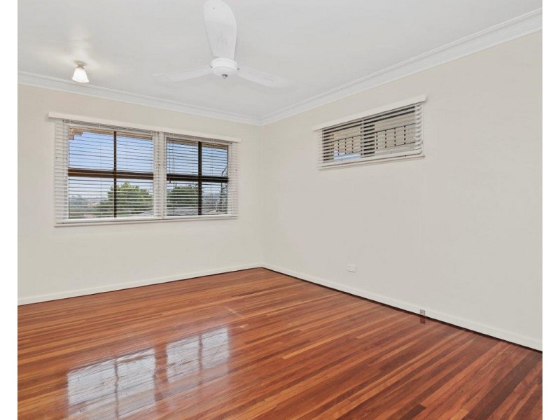5 Nagle Street, Upper Mount Gravatt QLD 4122