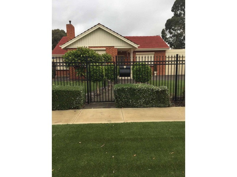 6 Wayford Street, Elizabeth Vale SA 5112