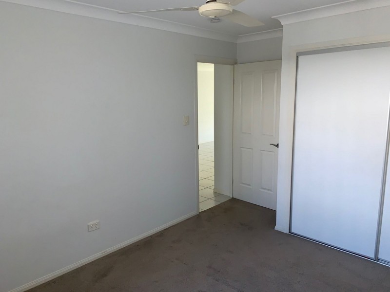 12 Mervyn Crescent, Redland Bay QLD 4165