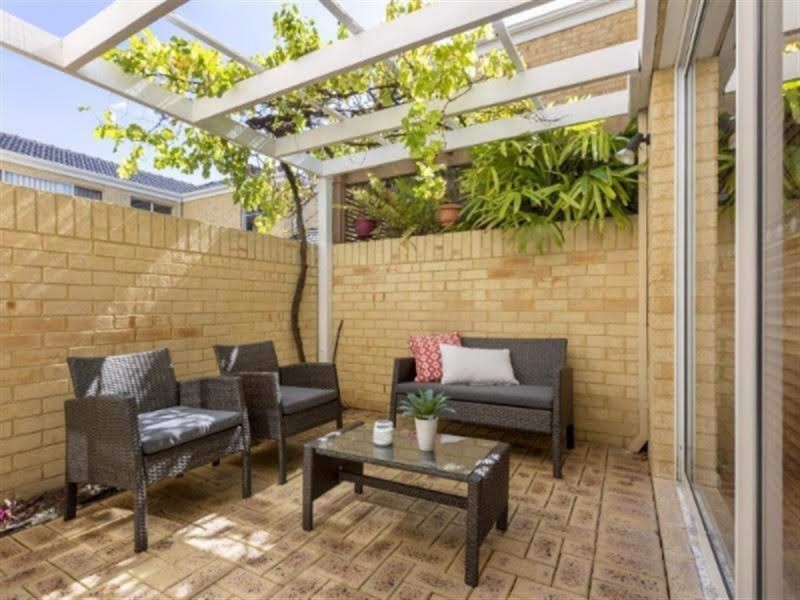 13 Kintail Road, Applecross WA 6153