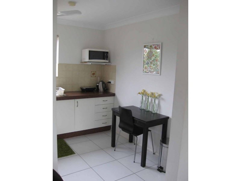 109 Baines Street, Kangaroo Point QLD 4169