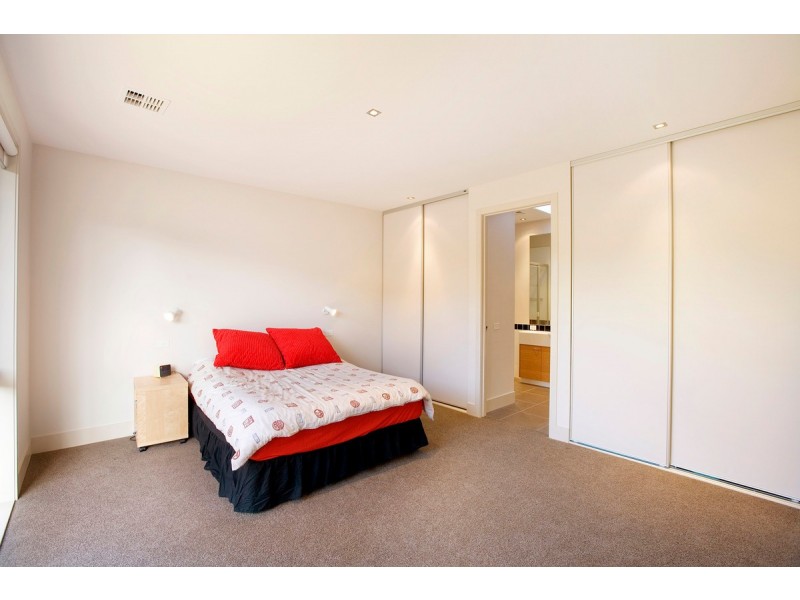 18 Scheele Street, Surrey Hills VIC 3127