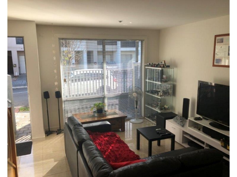 4 Junction Street, Mawson Lakes SA 5095