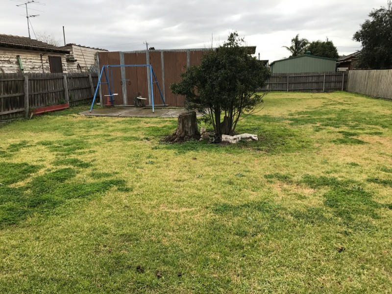 22 Eames Avenue, Brooklyn VIC 3012