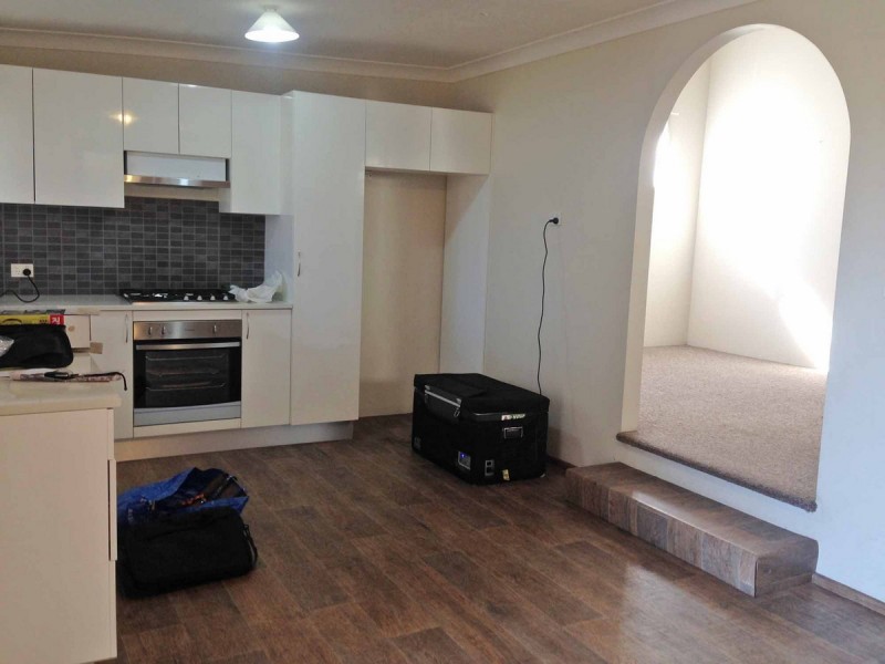 85 Roxburgh Street, Stockton NSW 2295