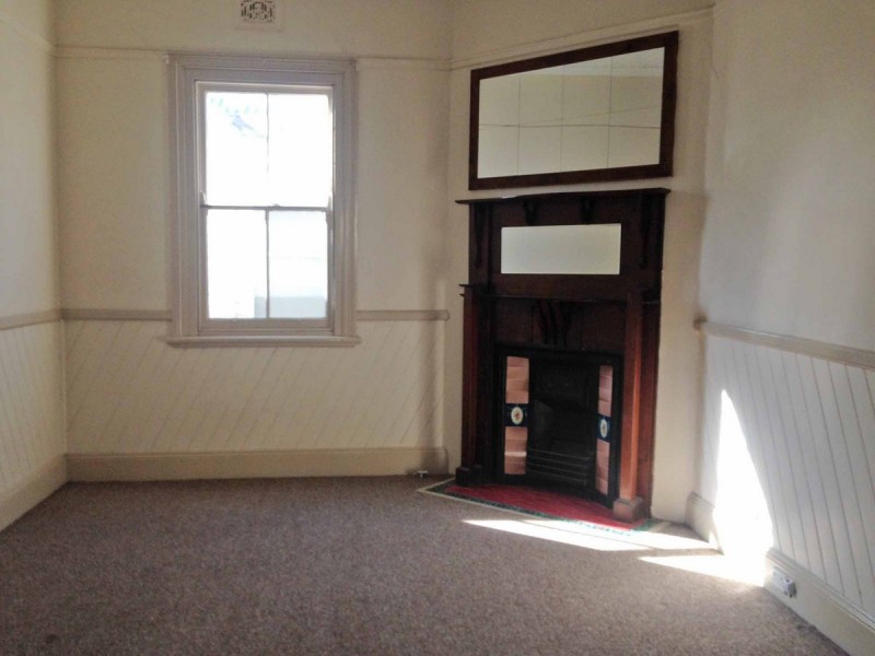 85 Roxburgh Street, Stockton NSW 2295