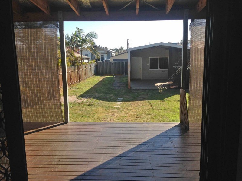 85 Roxburgh Street, Stockton NSW 2295