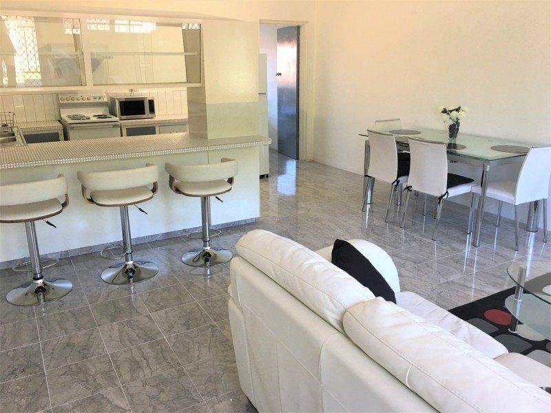 2/2 Northumbria Road, Boondall QLD 4034