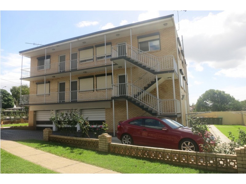 2/2 Northumbria Road, Boondall QLD 4034