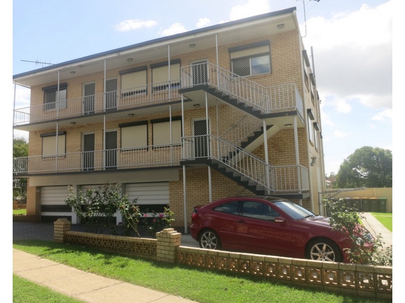 2/2 Northumbria Road, Boondall QLD 4034