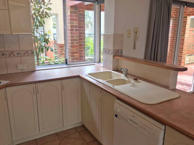 6/8 Stone Street, South Perth WA 6151