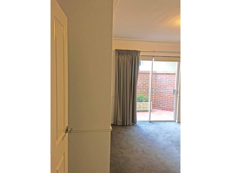 6/8 Stone Street, South Perth WA 6151