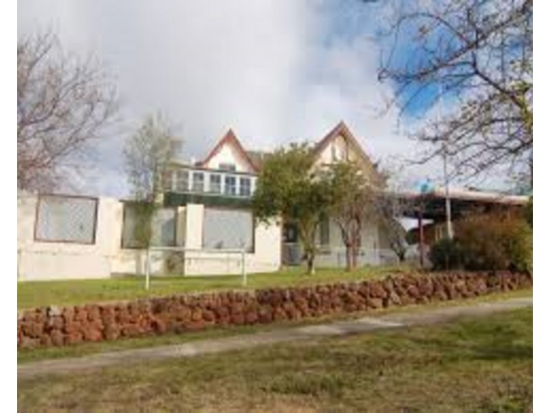 2/70 Verner Street, Goulburn NSW 2580