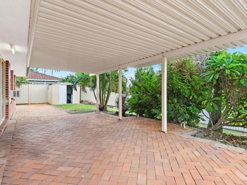 69 Middle Road, Hillcrest QLD 4118