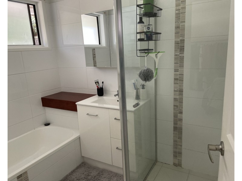 50 Numerralla Avenue, Ashmore QLD 4214