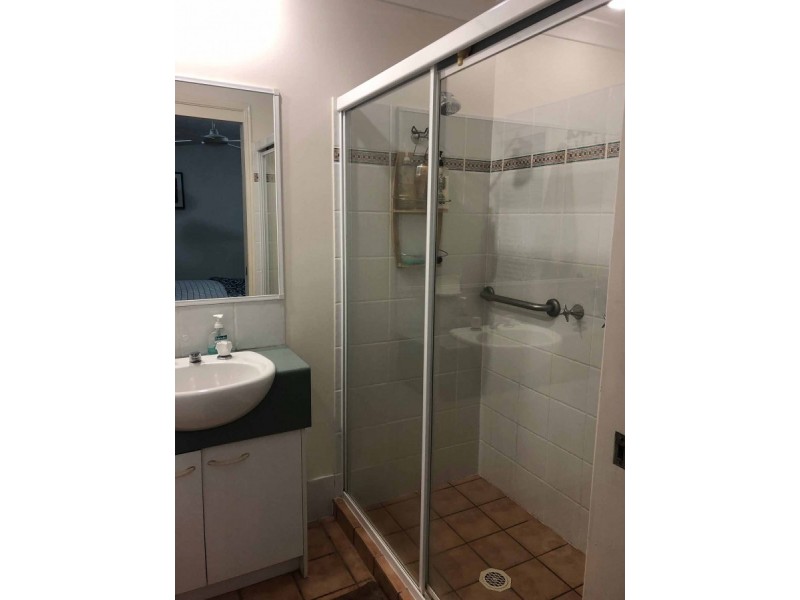 14 Louise Street, Southport QLD 4215