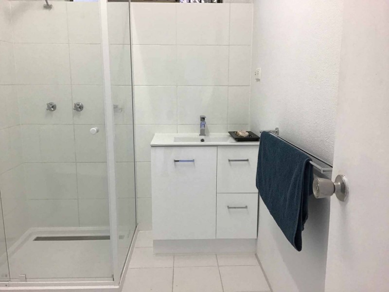 4 Riverside Parade, Trinity Park QLD 4879