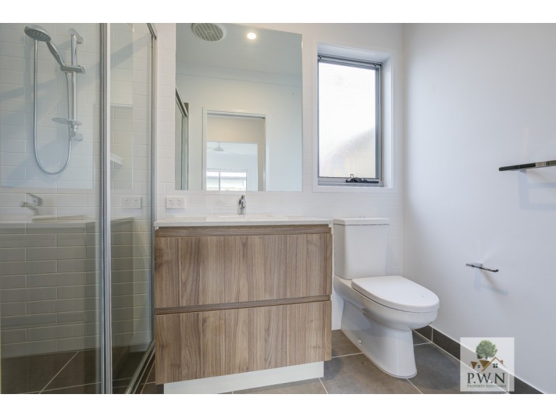 30 McConnell Esplanade, Strathpine QLD 4500