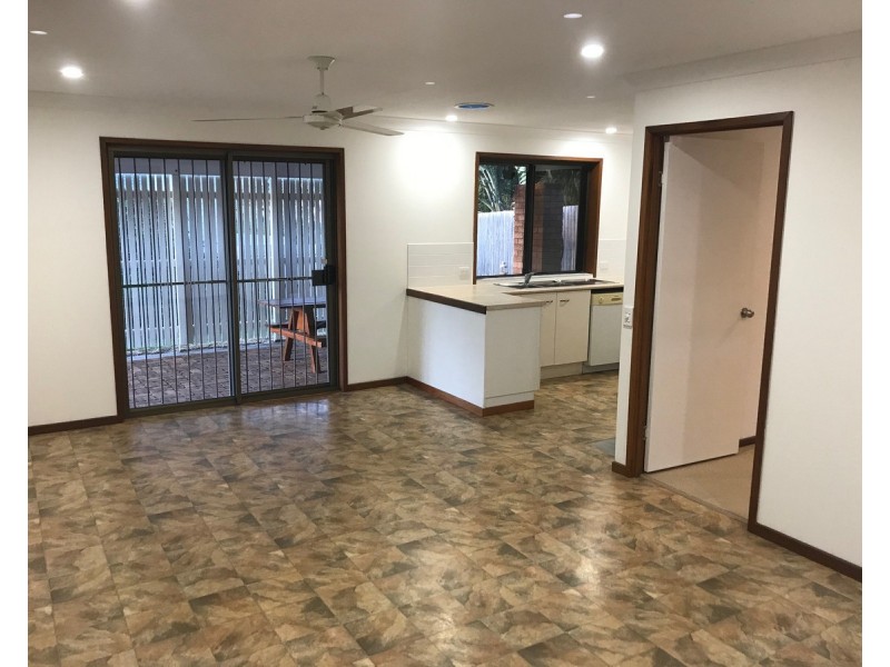 64 Cunningham Street, Taringa QLD 4068