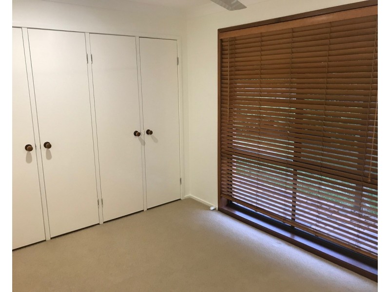 64 Cunningham Street, Taringa QLD 4068