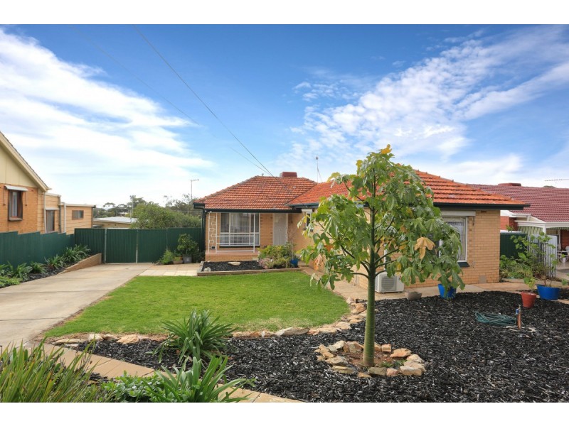 52 Winara Drive, Ingle Farm SA 5098
