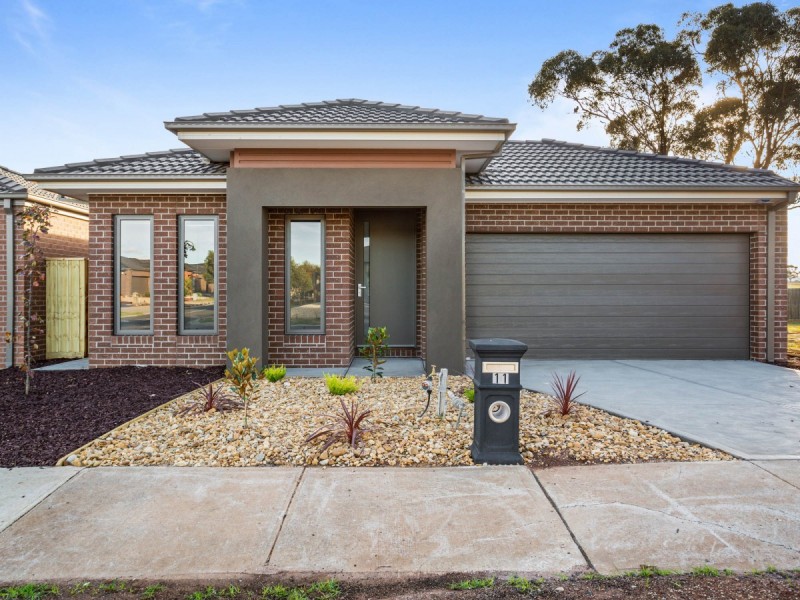 11 Claude Street, Kalkallo VIC 3064