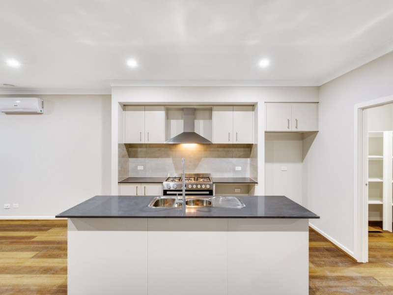 11 Claude Street, Kalkallo VIC 3064